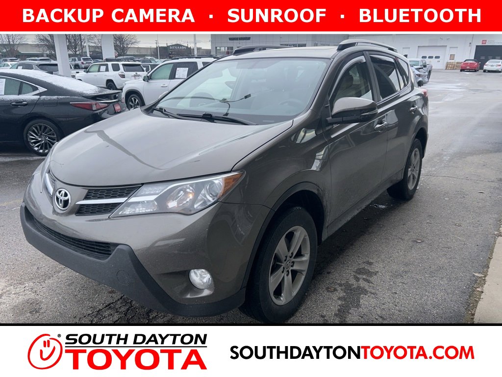 2015 Toyota RAV4 XLE's photo