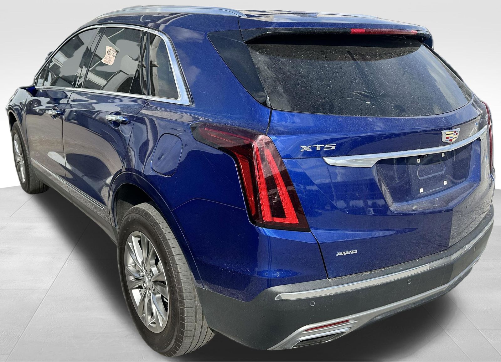 2023 Cadillac XT5 Premium Luxury photo 3