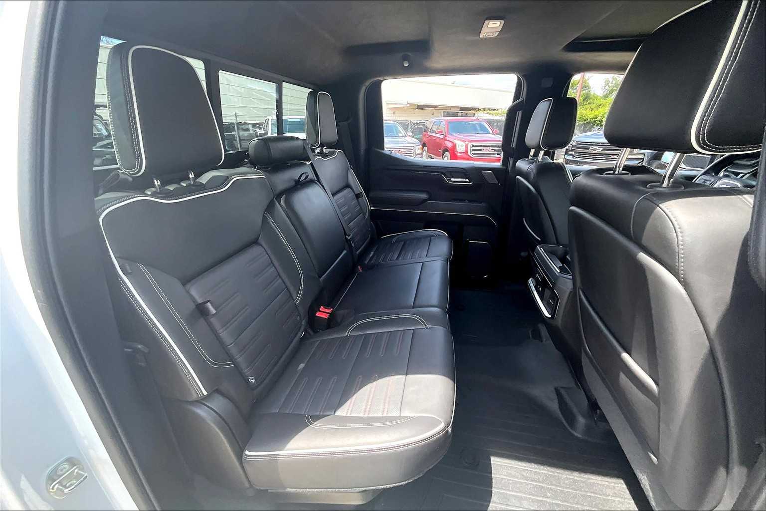 2023 Gmc Sierra 1500 AT4X photo 18