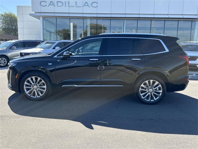 2023 Cadillac XT6 Premium Luxury photo 4