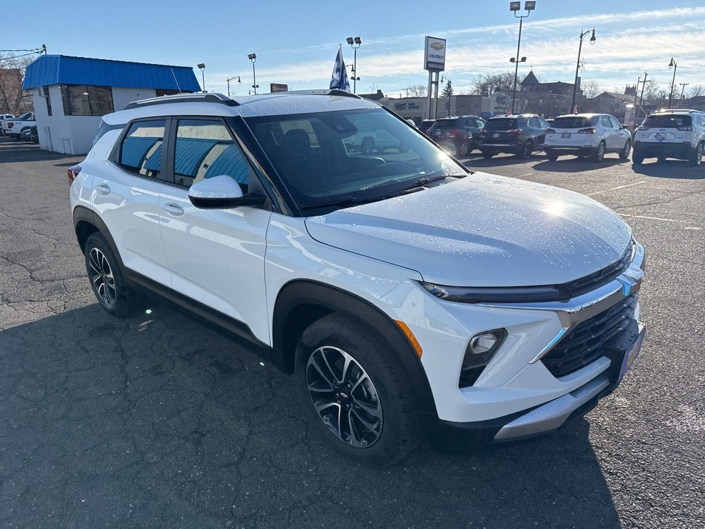 2026 Chevrolet Trailblazer LT photo 4