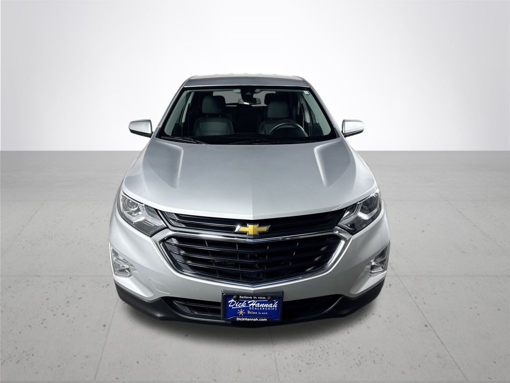 2020 Chevrolet Equinox LT photo 3