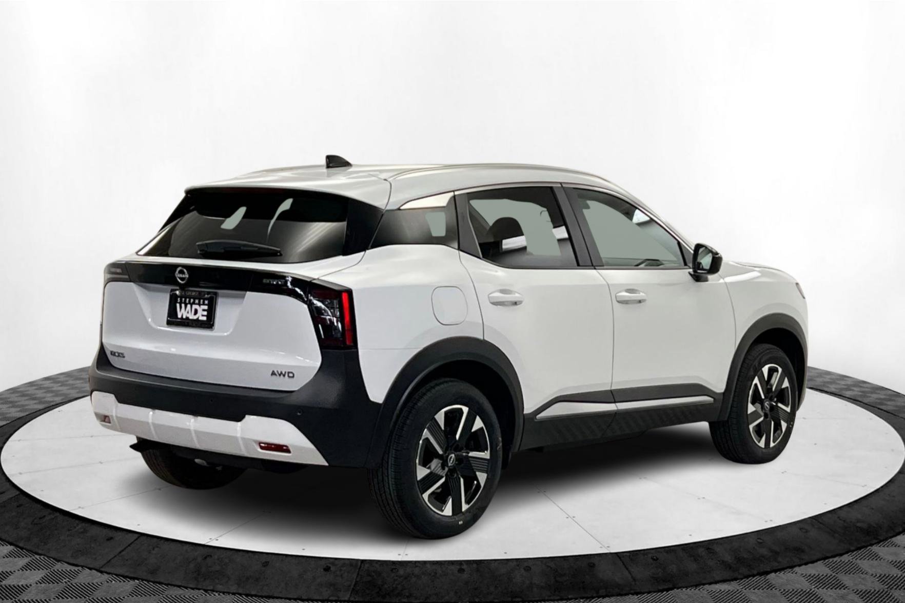 2026 Nissan Kicks SV photo 4