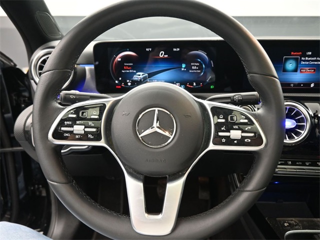 2022 Mercedes Benz A 220 photo 2