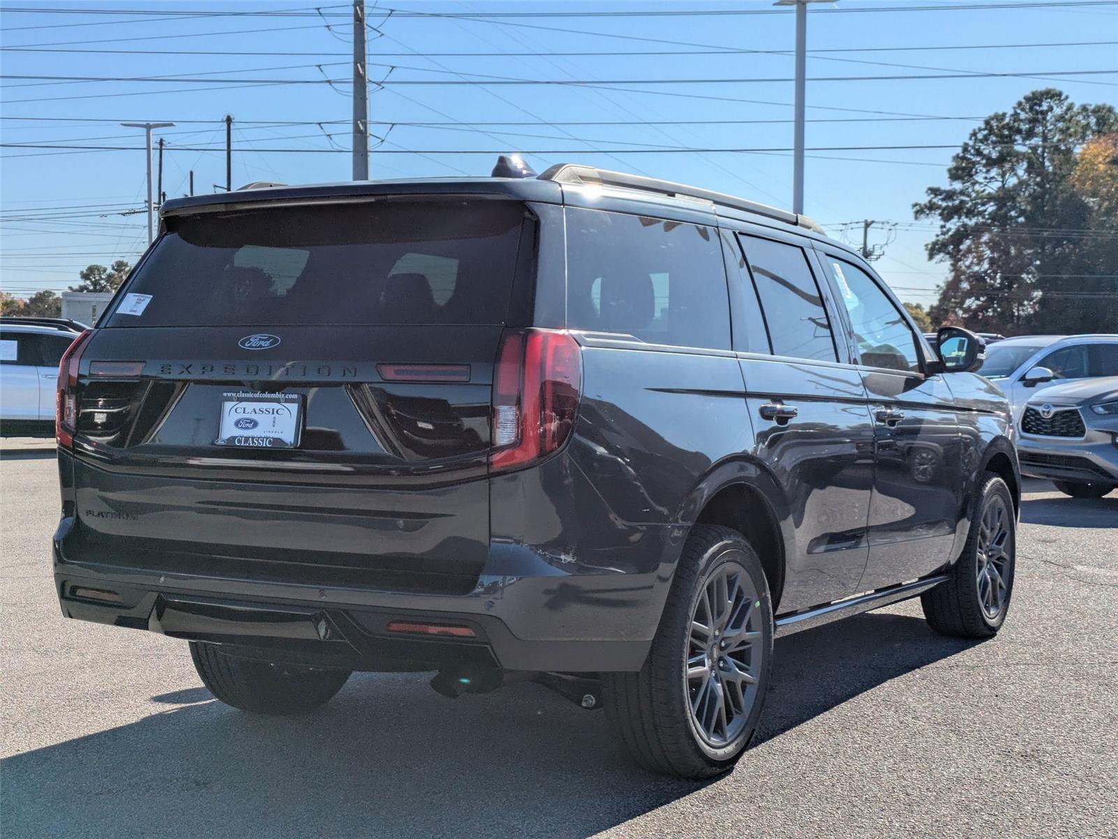 2025 Ford Expedition Platinum photo 3