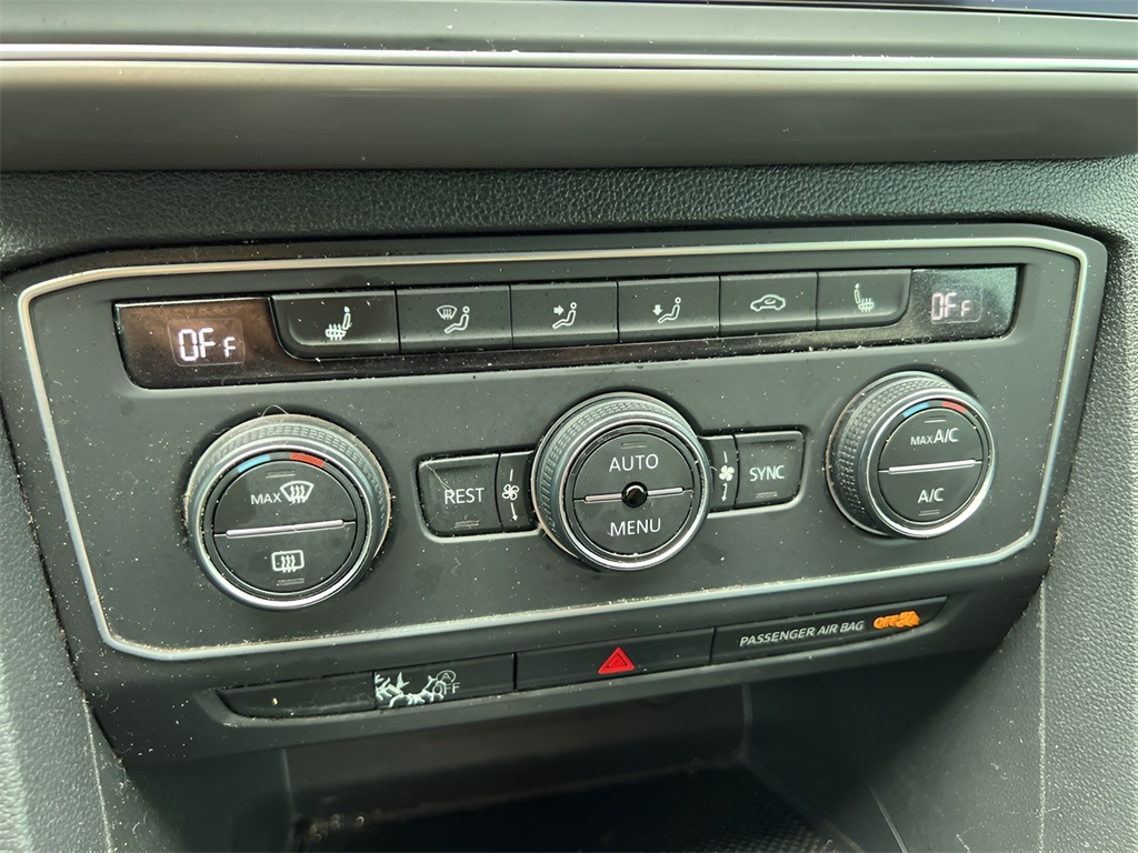2019 Volkswagen Atlas V6 SE photo 32
