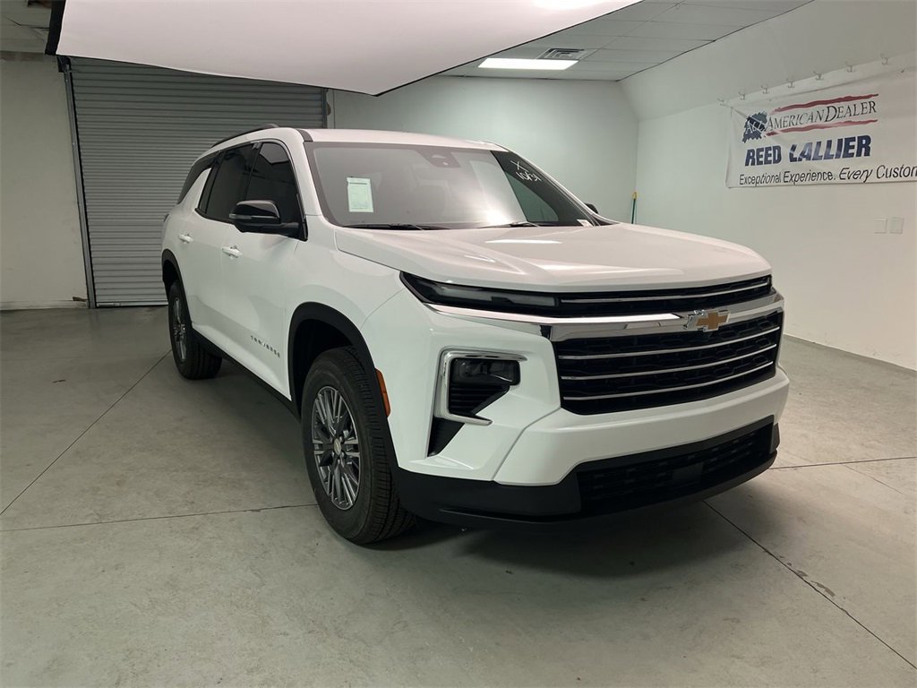 2026 Chevrolet Traverse LT's photo