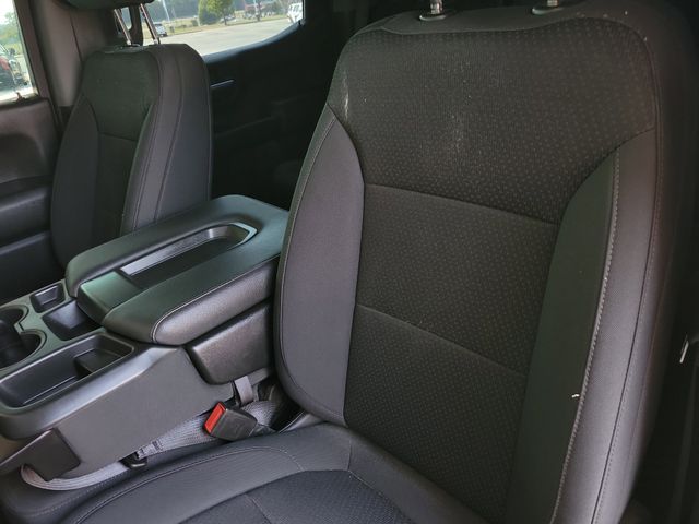 2022 Chevrolet Silverado 1500 Custom photo 6