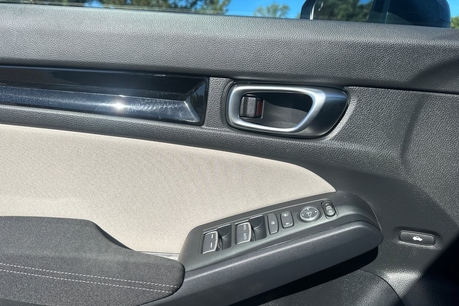 2024 Honda Civic EX photo 11