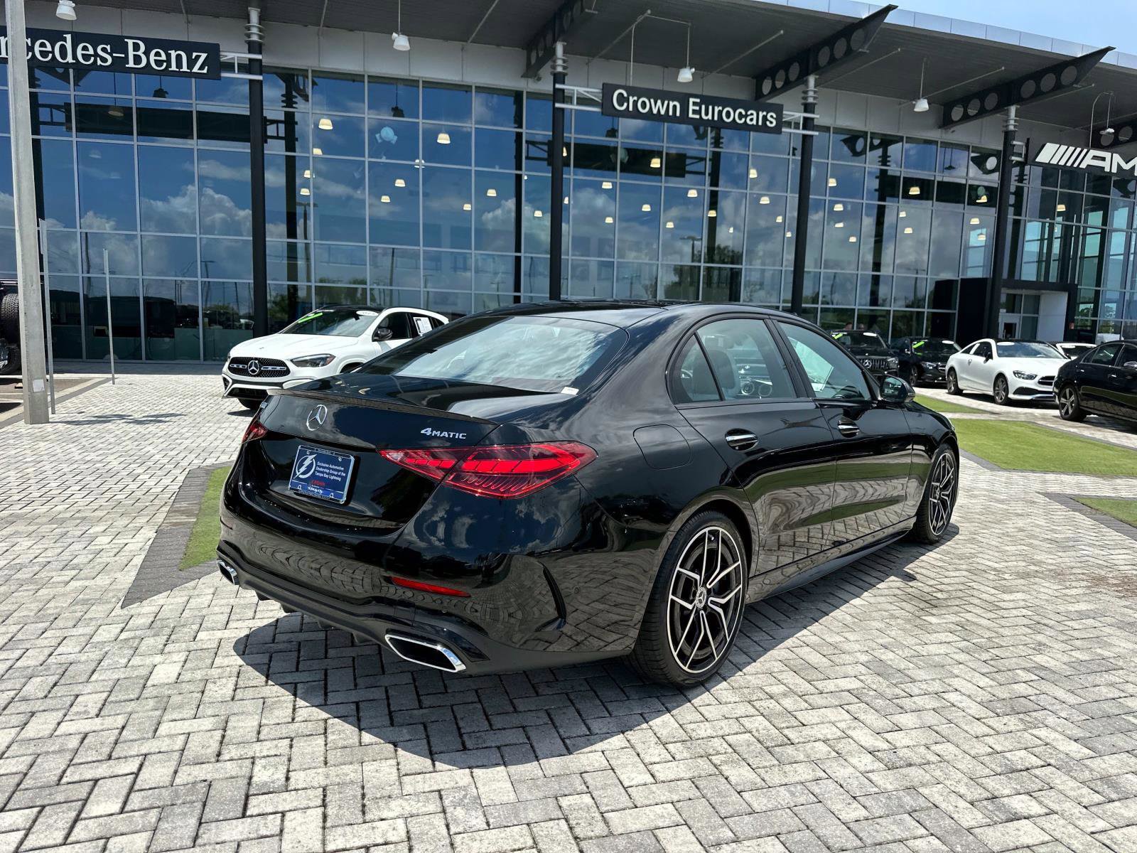 2025 Mercedes Benz C 300 4MATIC Sedan photo 4