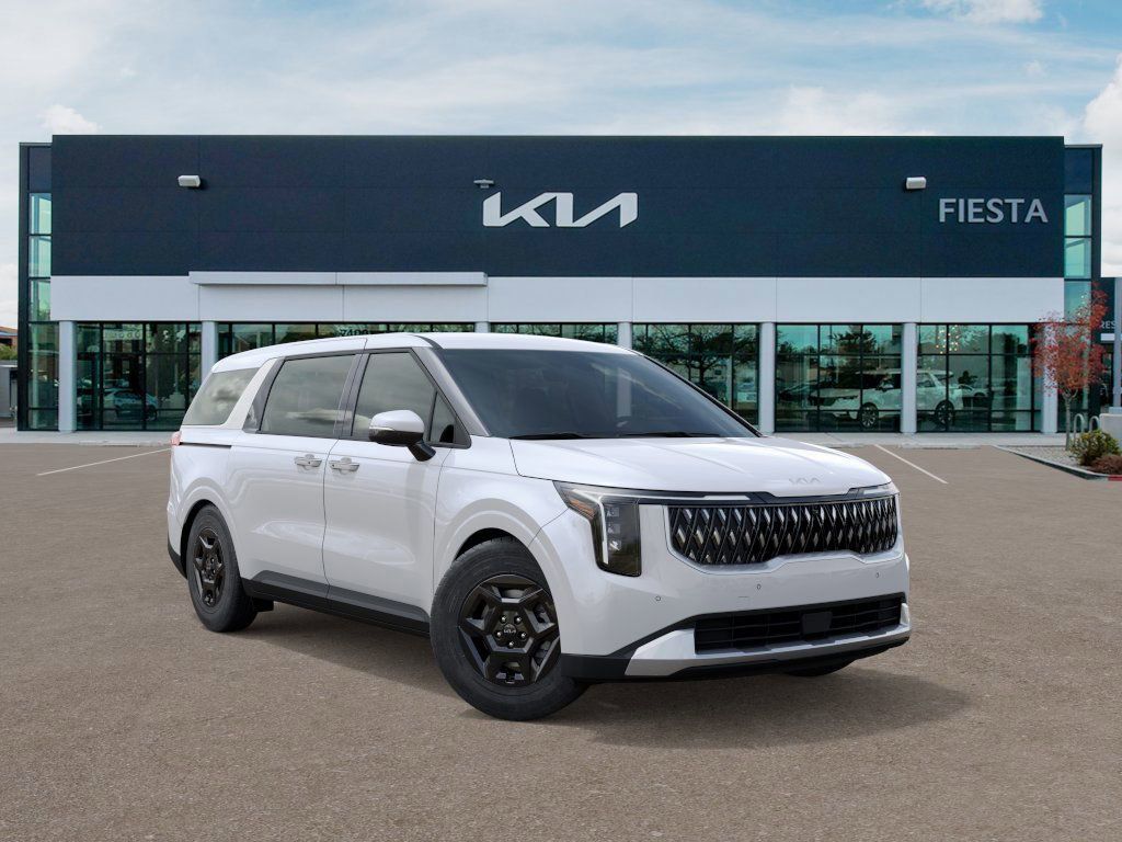 2026 Kia Carnival LX photo 4
