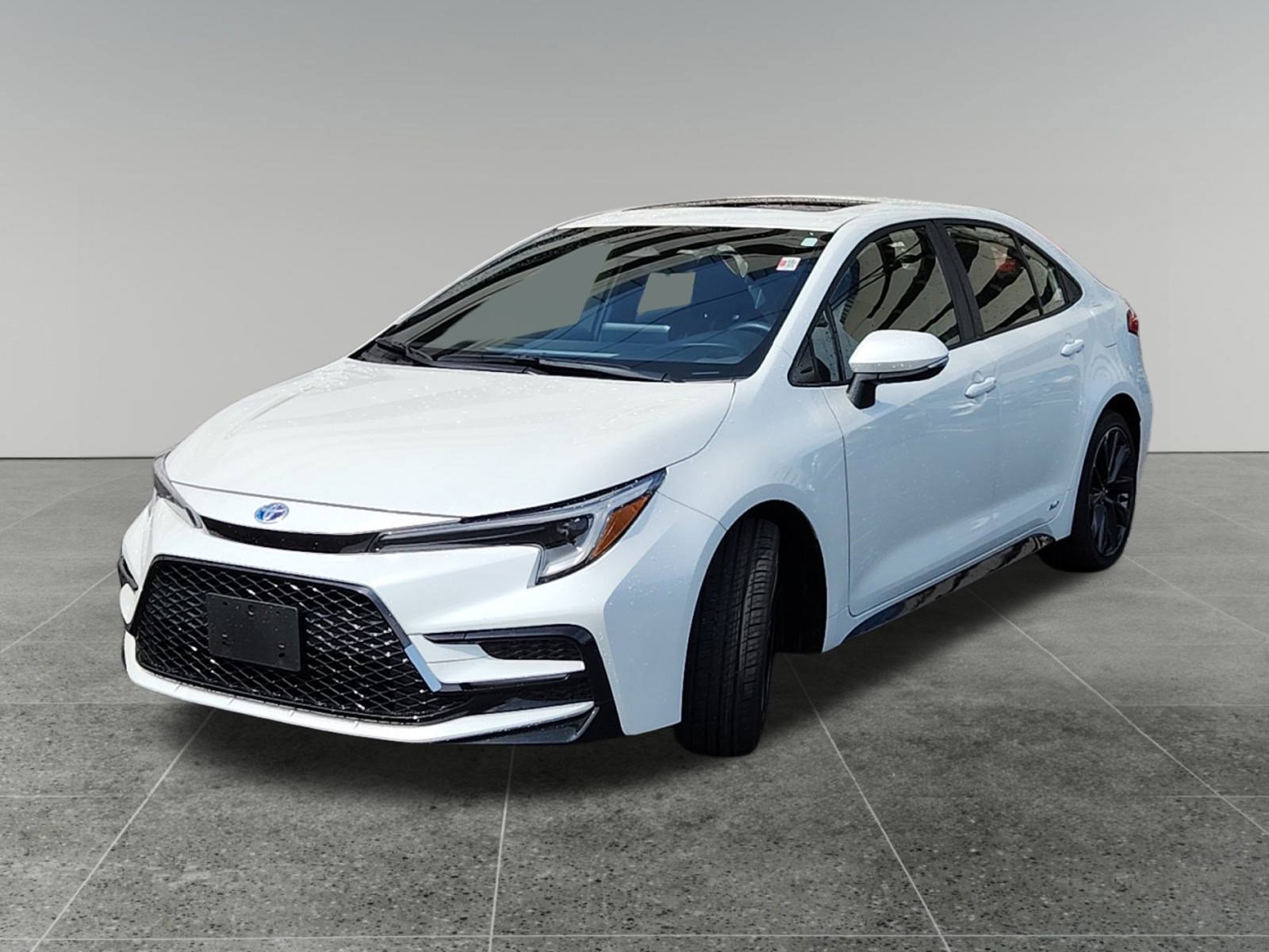 2024 Toyota Corolla Hybrid SE photo 3