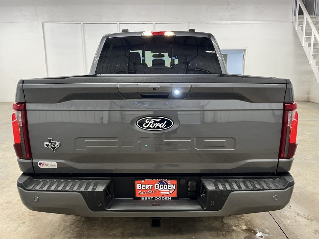 2025 Ford F-150 XLT photo 3
