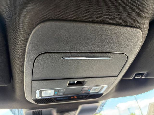 2024 Ford F-150 Lariat photo 15