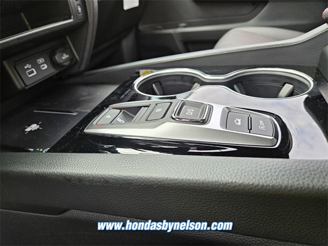 2025 Honda Ridgeline Black Edition photo 11