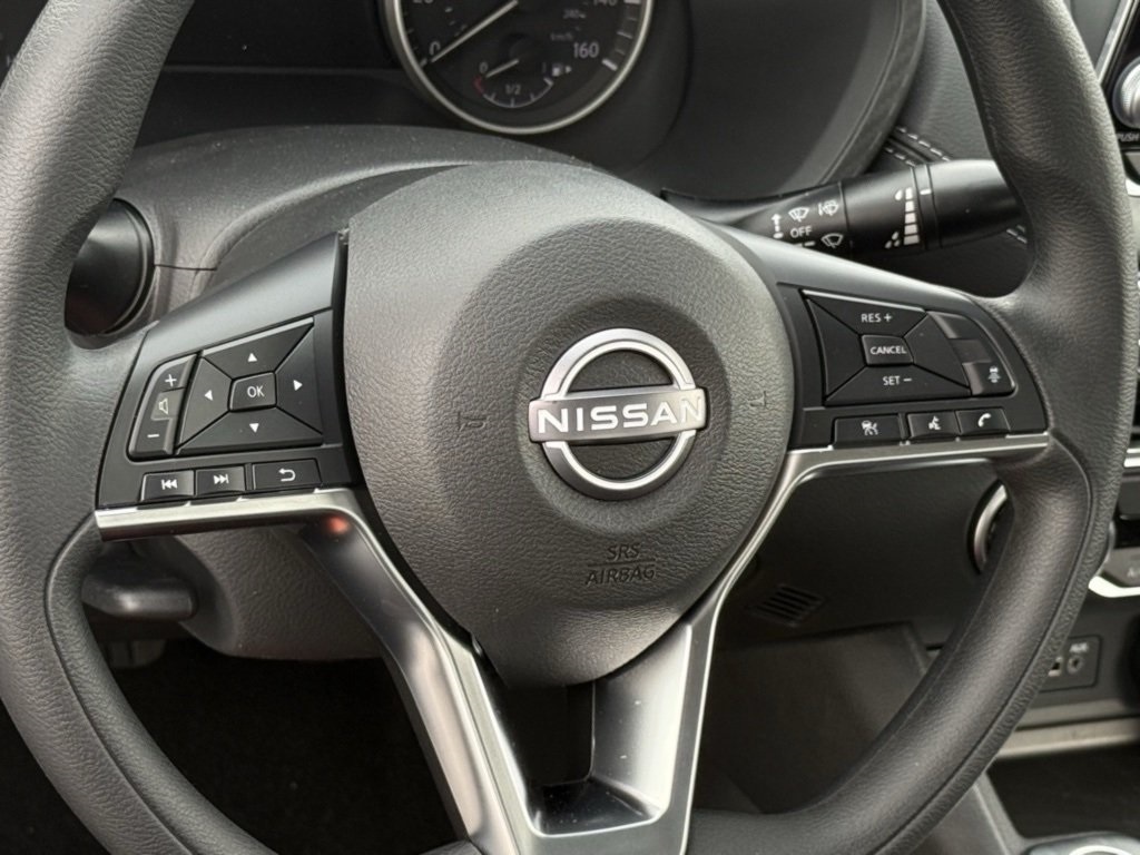 2025 Nissan Sentra SV photo 16