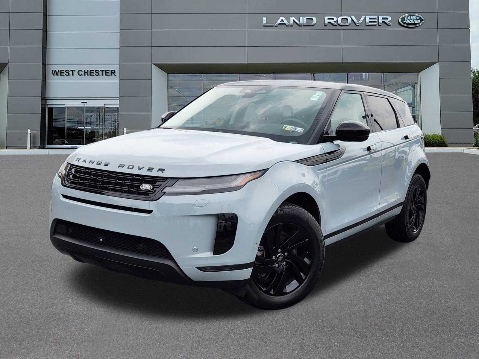 2025 Land Rover Range Rover Evoque S's photo