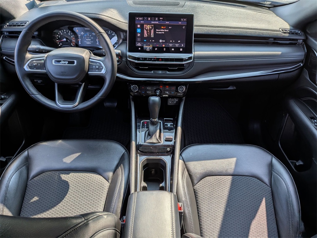 2022 Jeep Compass Altitude photo 17