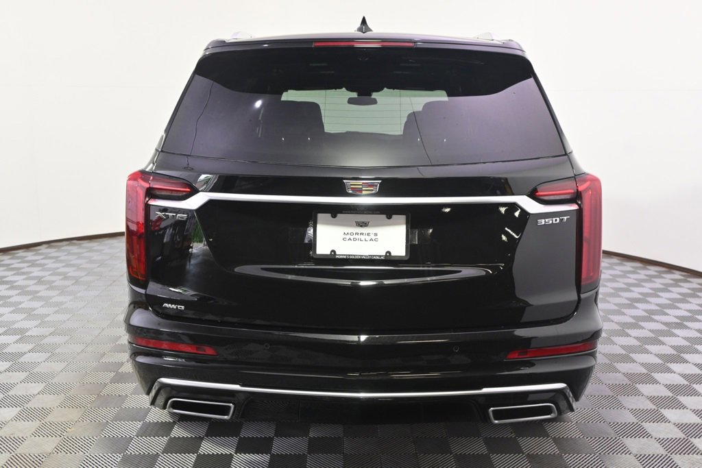 2025 Cadillac XT6 Luxury photo 5