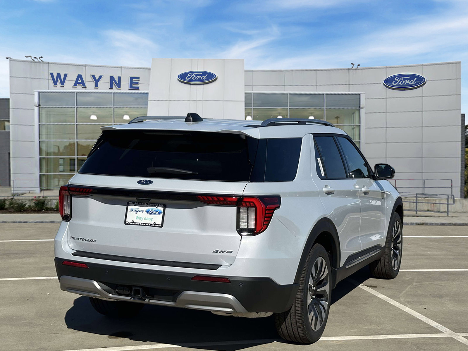 2026 Ford Explorer Platinum photo 3