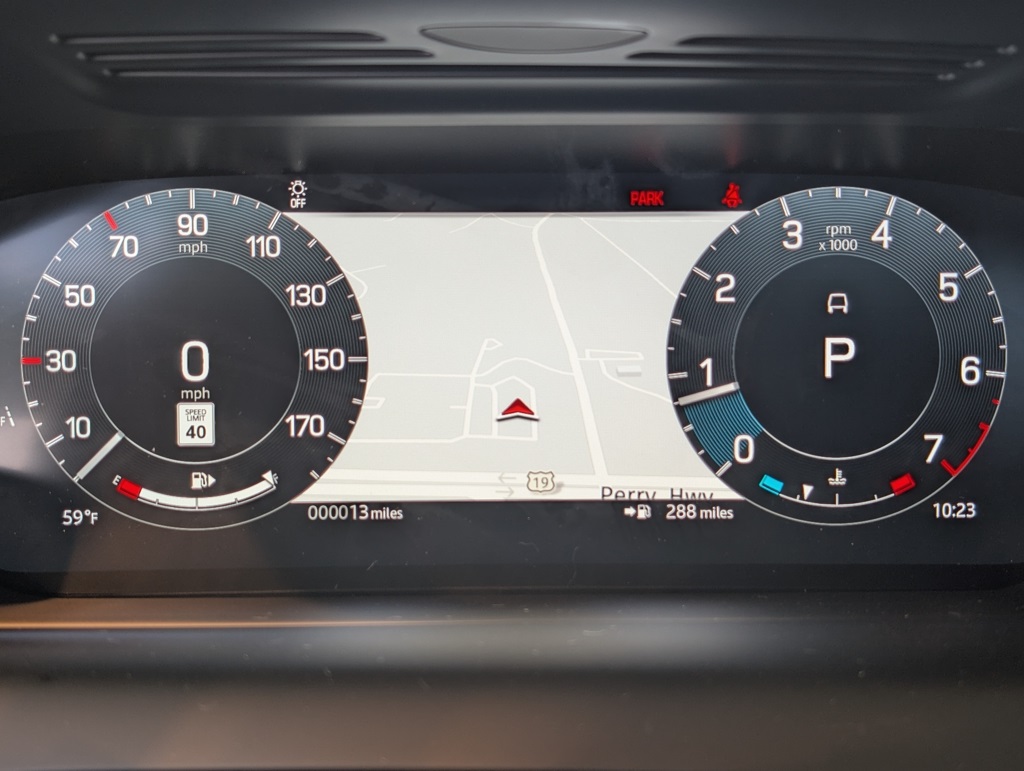 2025 Land Rover Discovery Sport S photo 15