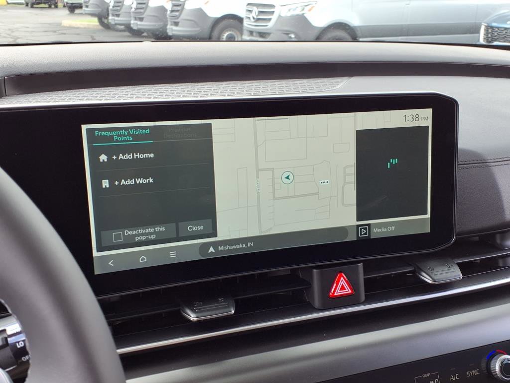 2026 Kia Carnival SX photo 15