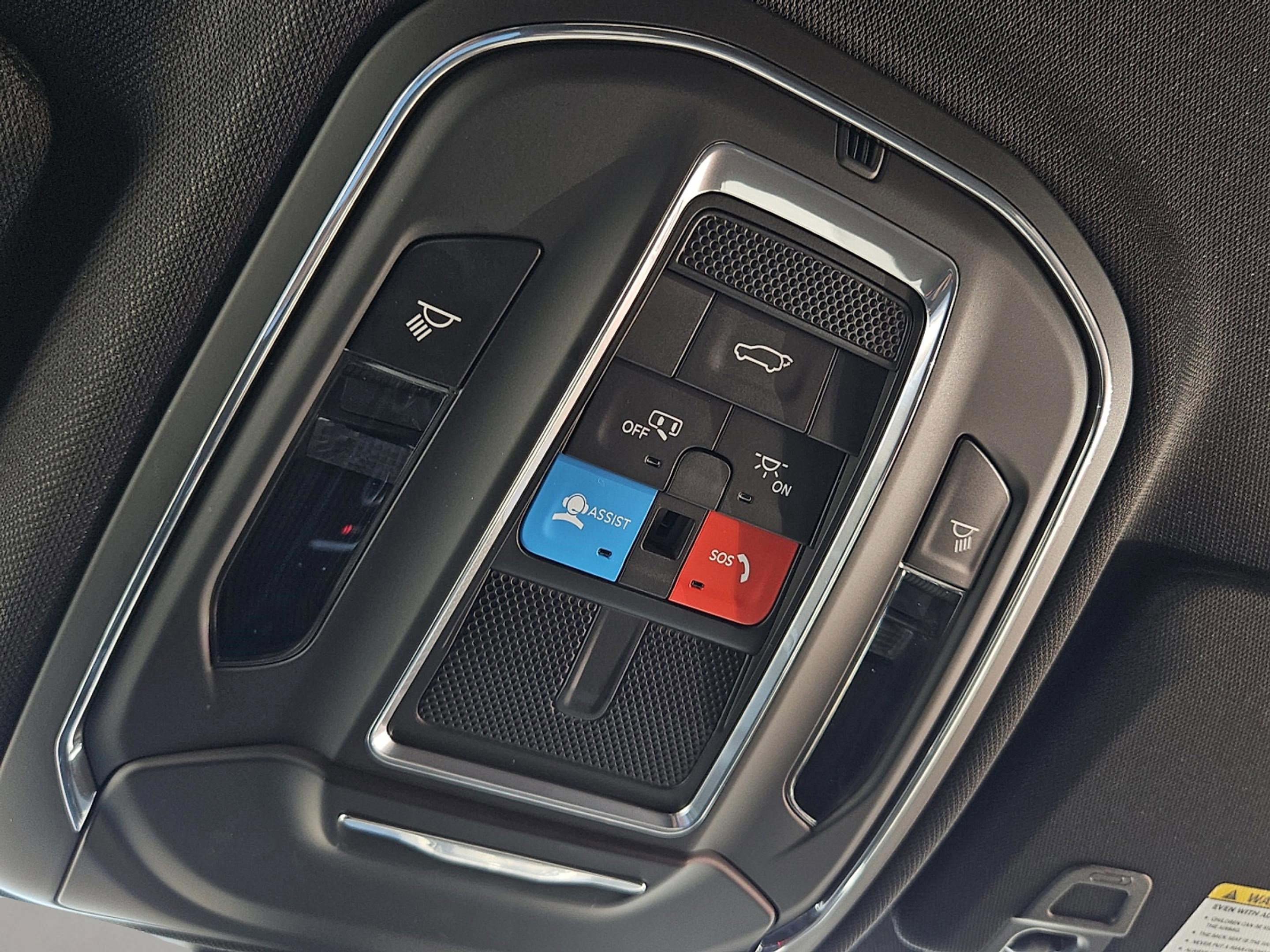 2025 Jeep Grand Cherokee Laredo photo 35