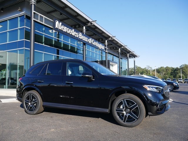 2026 Mercedes Benz GLC 300 4MATIC photo 3