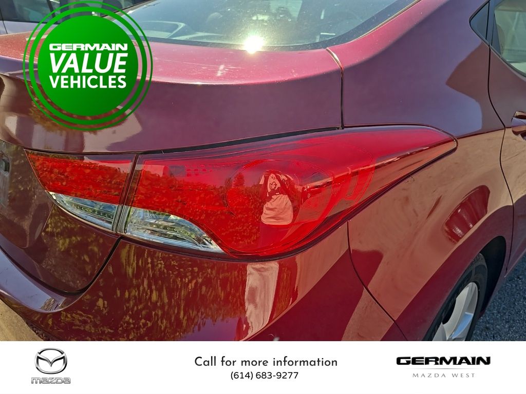 2013 Hyundai Elantra GLS photo 7