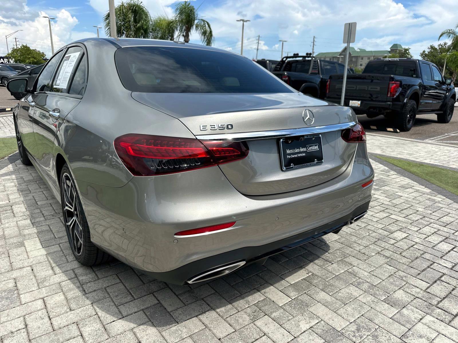 2021 Mercedes Benz E 350 Sedan photo 9