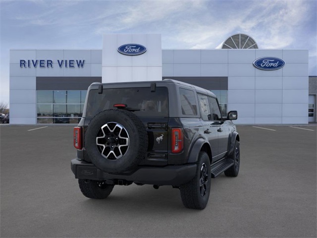 2025 Ford Bronco Outer Banks photo 8