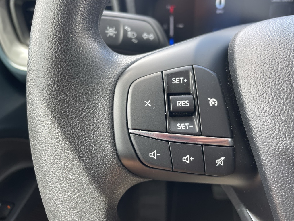 2025 Ford Maverick XL photo 6