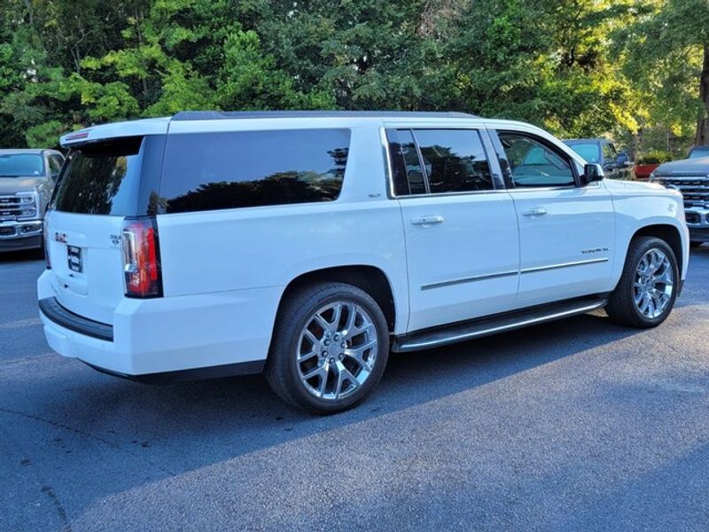 2020 Gmc Yukon XL 1500 SLT photo 12