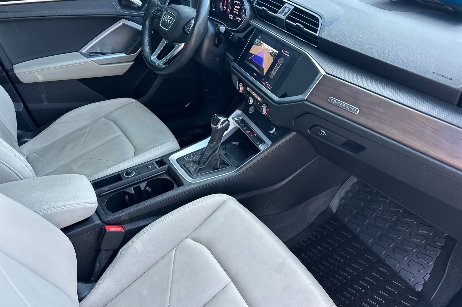2019 Audi Q3 Premium Plus photo 18