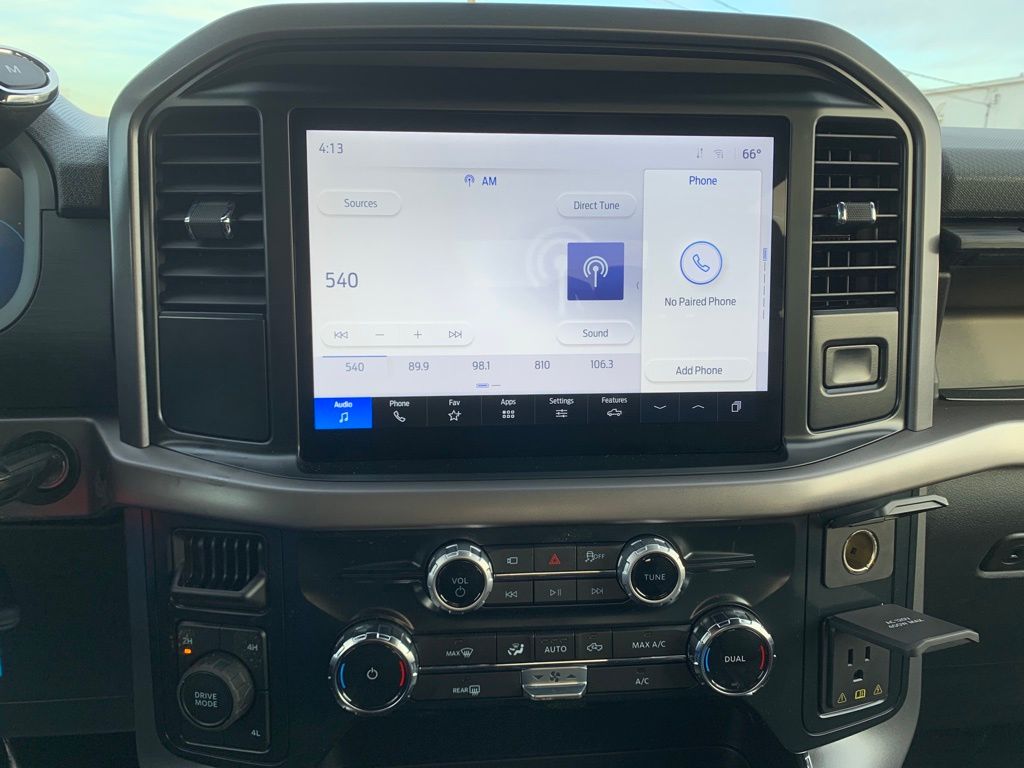 2025 Ford F-150 XLT photo 18