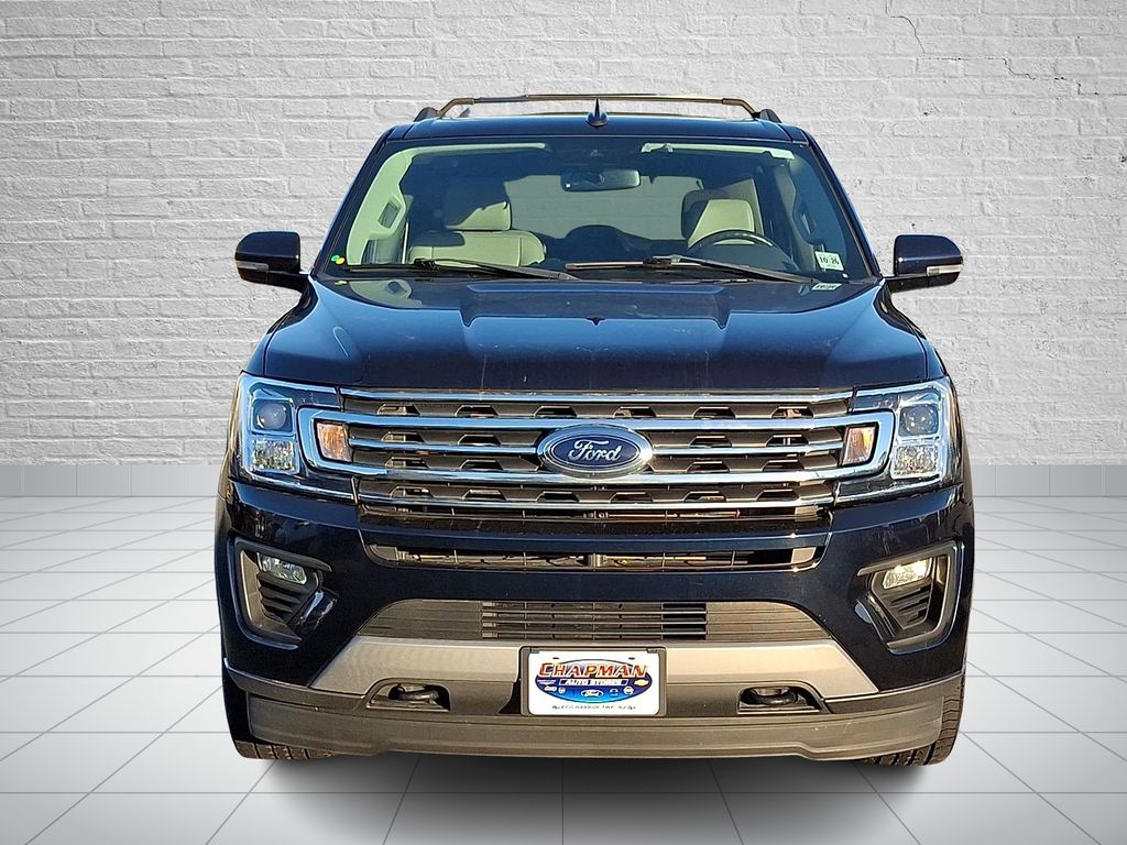 2021 Ford Expedition XLT photo 2