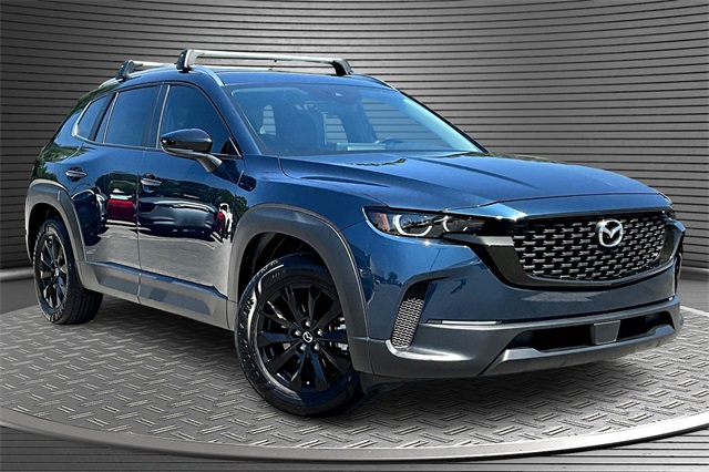 2024 Mazda CX-50 2.5 S Preferred photo 3
