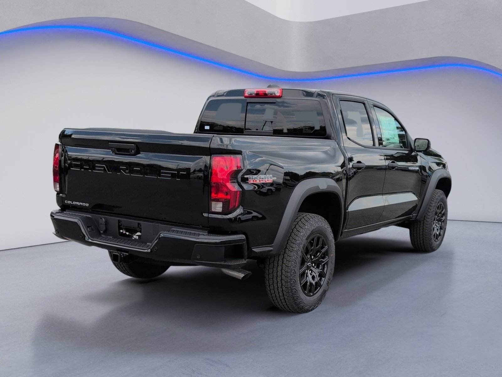 2026 Chevrolet Colorado Trail Boss photo 3