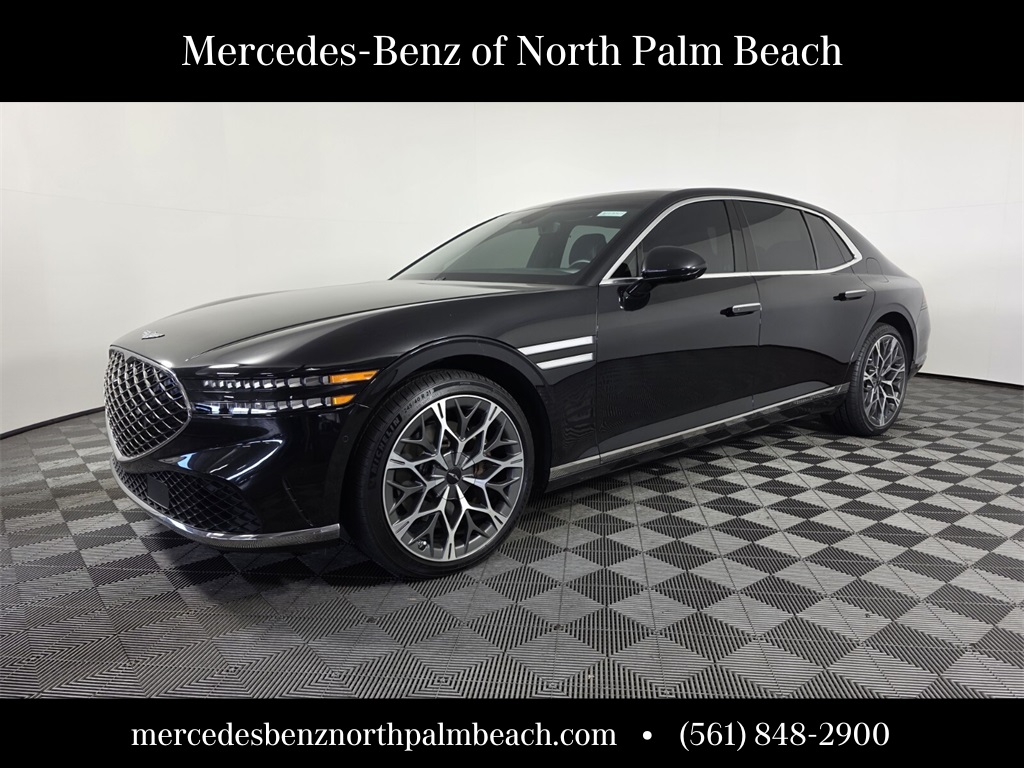 2023 GENESIS G90 Base's photo