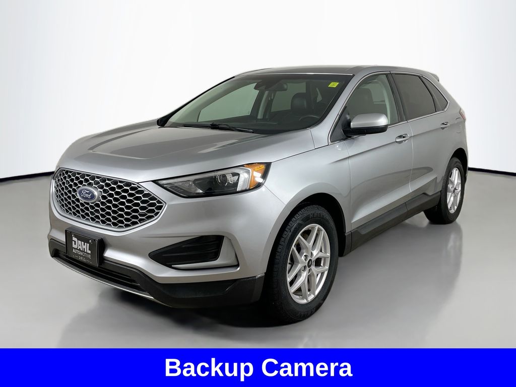 2023 Ford Edge SEL photo 3