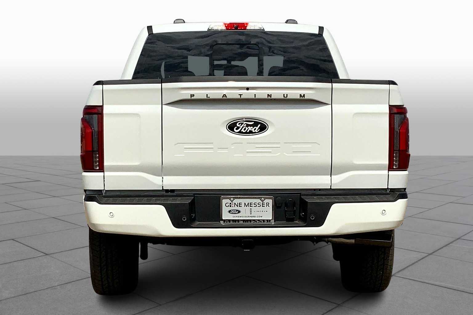 2025 Ford F-150 Platinum photo 4