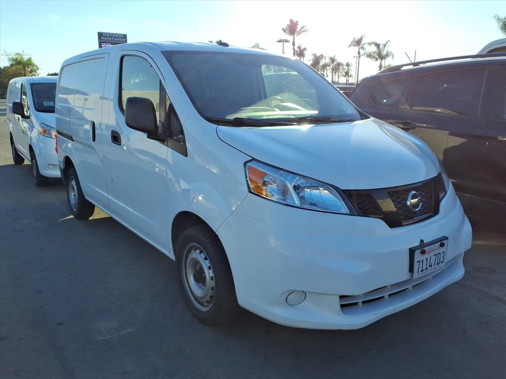 2021 Nissan NV200 S photo 2