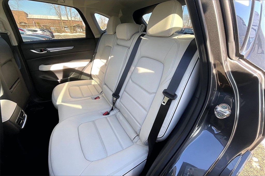2025 MAZDA CX-5 - Image 9