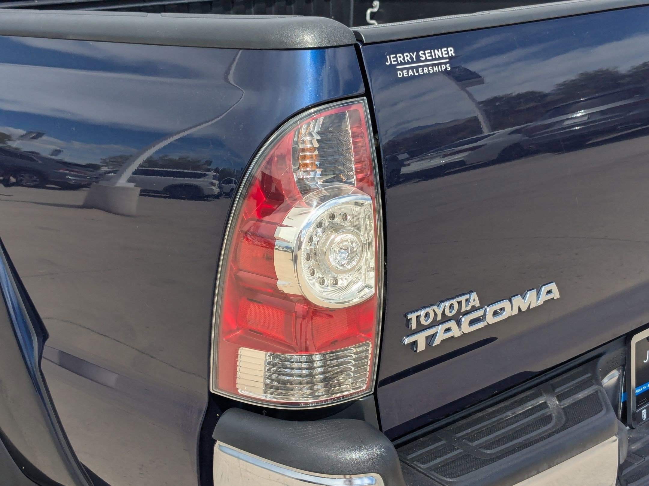 2013 Toyota Tacoma Base photo 11