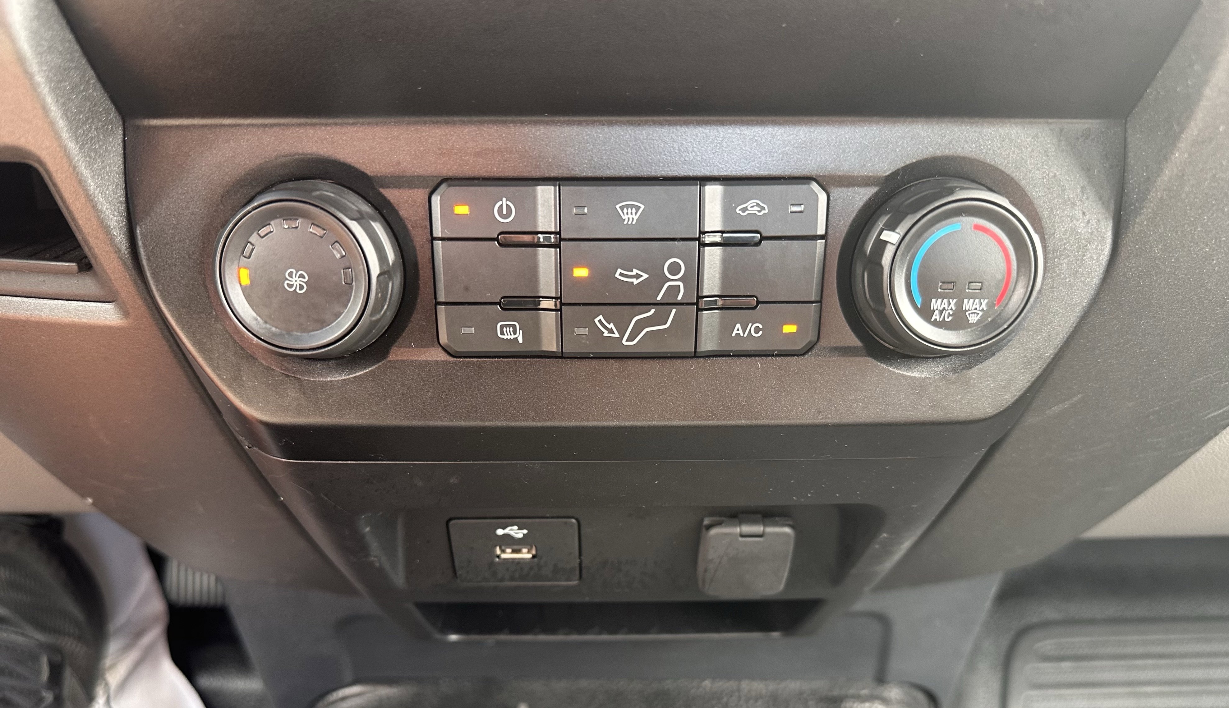 2022 Ford F-550 XL photo 7