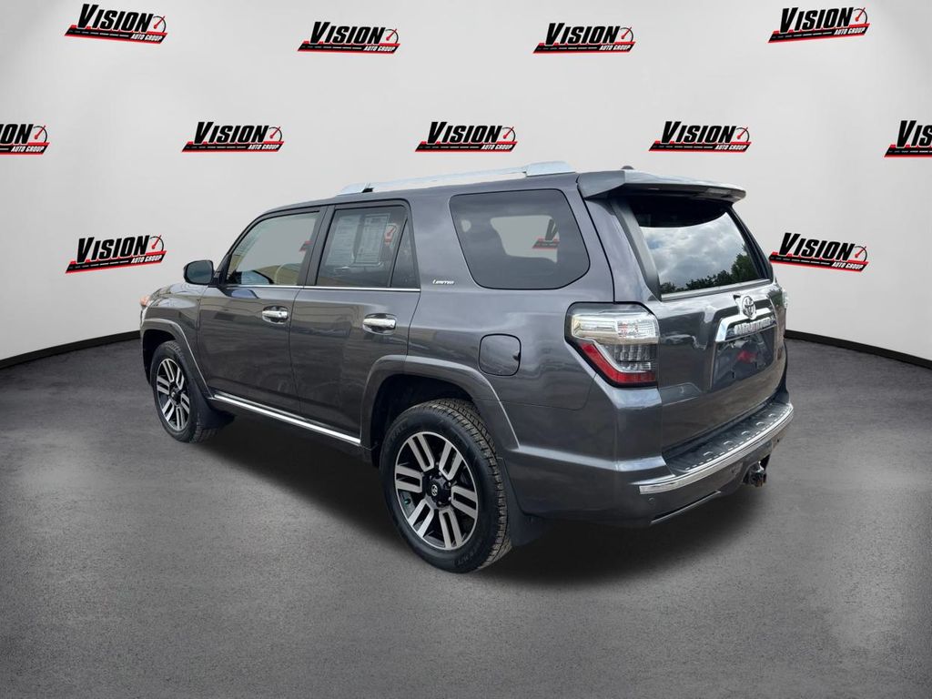 2022 Toyota 4Runner Limited photo 3