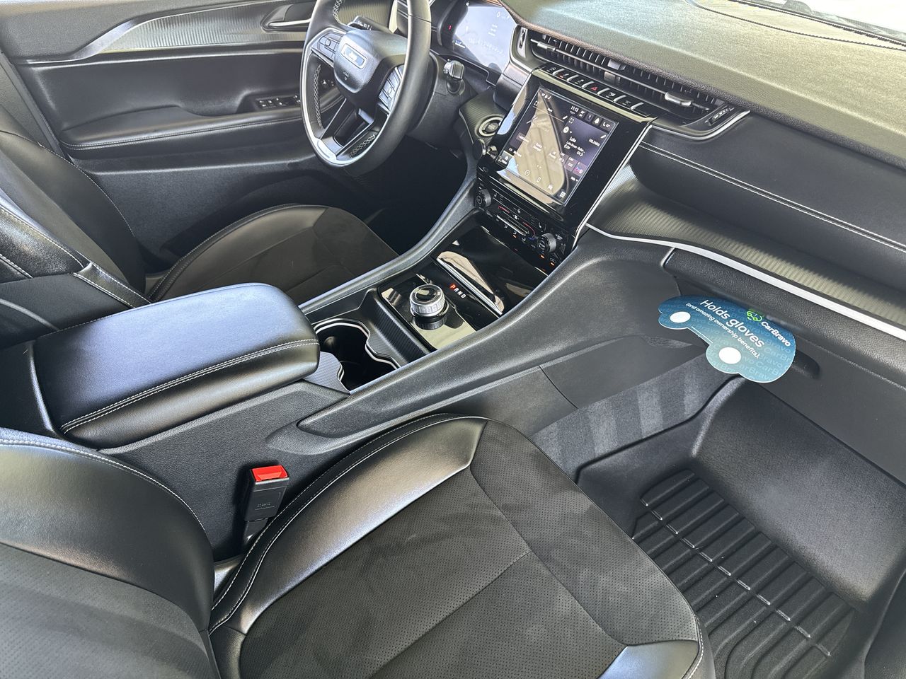 2023 Jeep Grand Cherokee Altitude photo 29