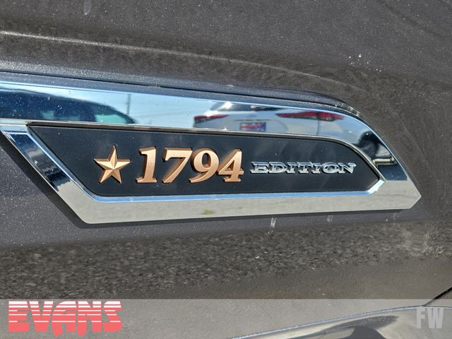2022 Toyota Tundra 1794 Edition photo 3