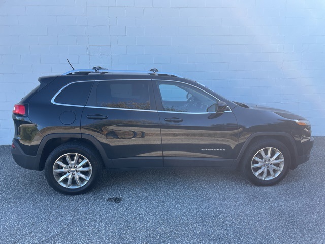 2015 Jeep Cherokee Limited photo 2