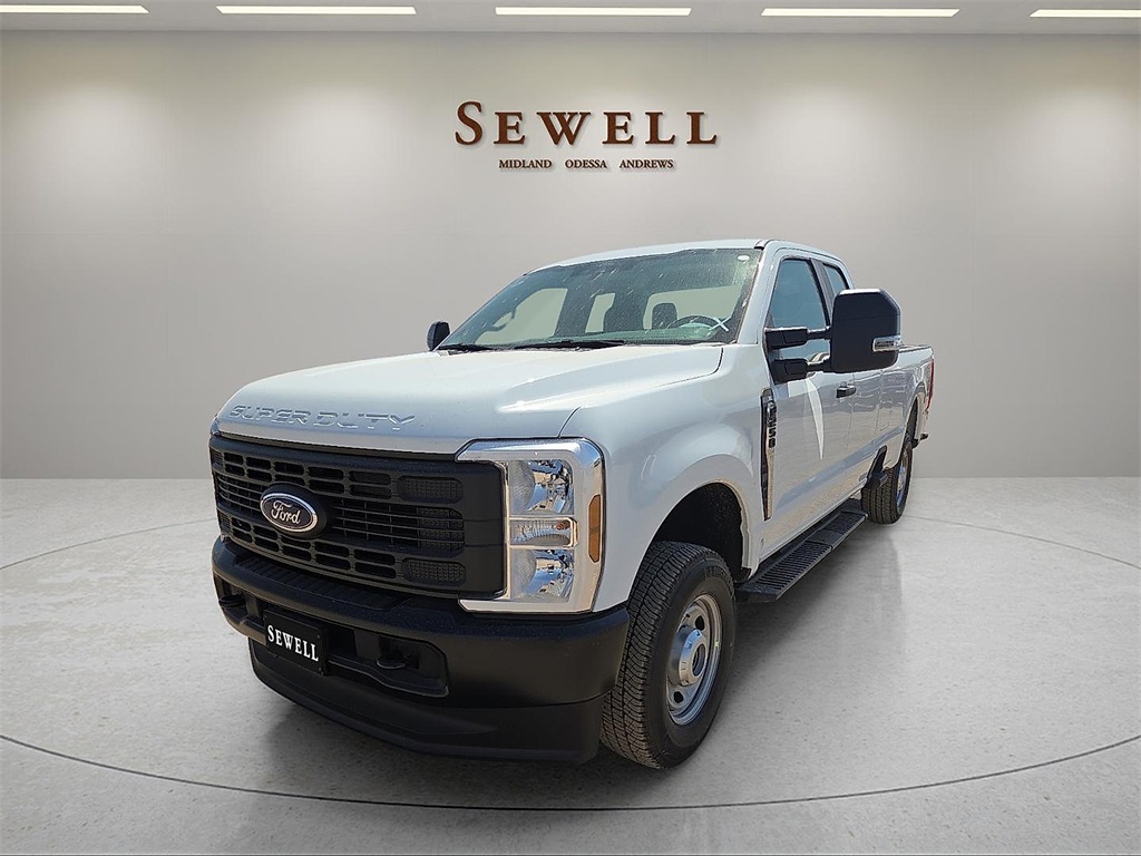 2026 Ford F-250 Super Duty XL's photo